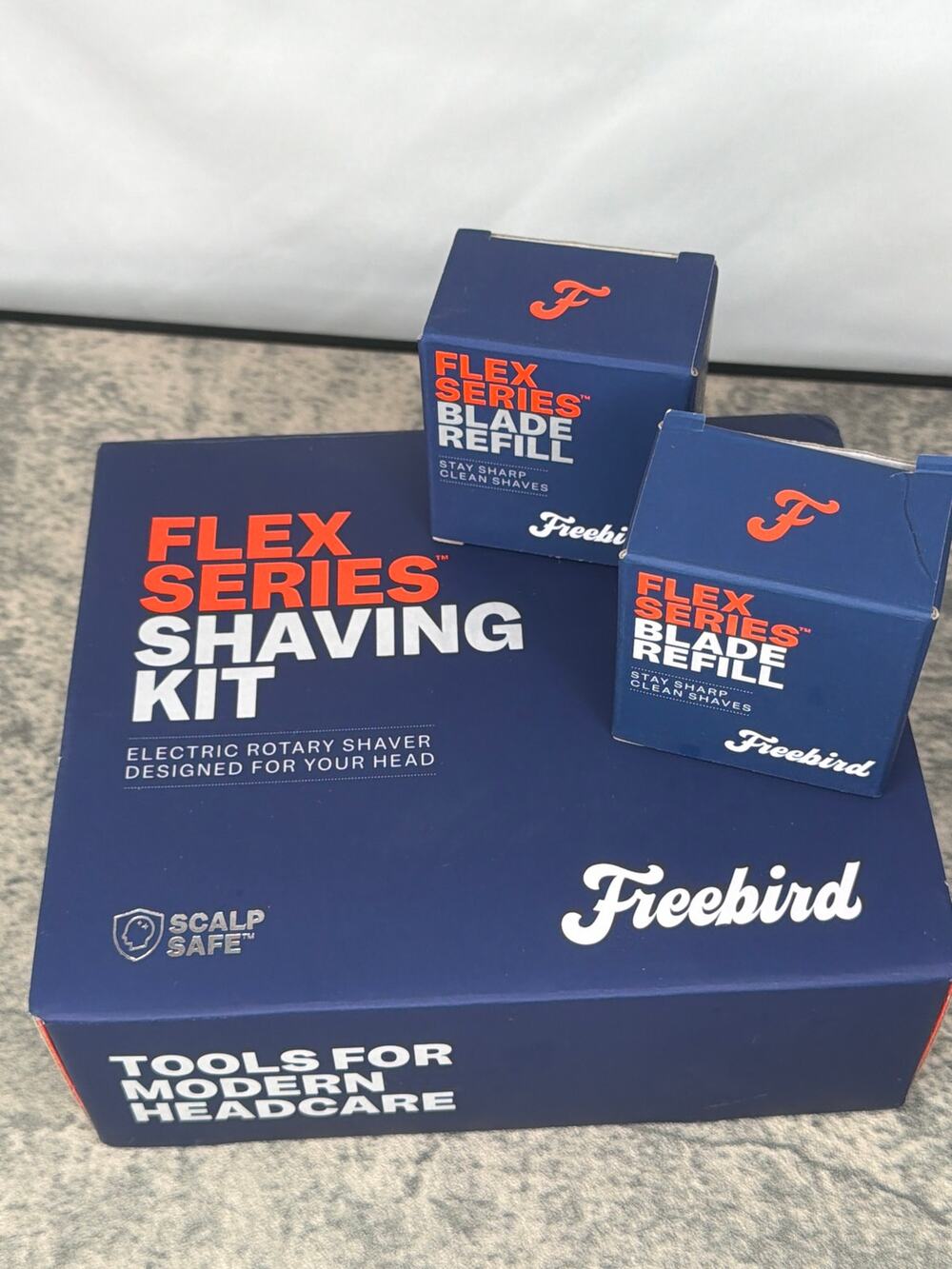 Brand New Freebird FlexSeries Electric Head & Body Hair Shaver & 3 Extra Blades